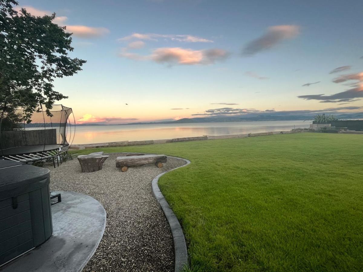 Jandals & Joy Lakefront Retreat Rotorua Buitenkant foto